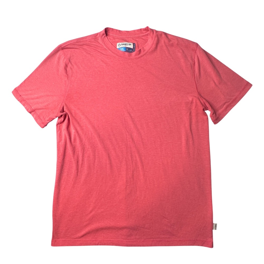 Magellan T-Shirt Mens Small Coral Fish Gear Classic Fit Moisture Wicking Outdoor